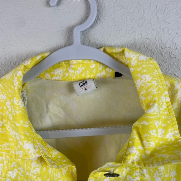 CAbi Field of Daisies Yellow Jacket Coat Floral - Picture 3 of 7